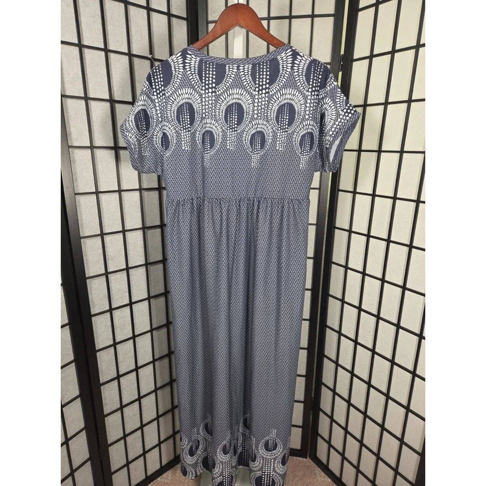 Suzanne Betro Navy & White Print Maxi Dress sz L NWT